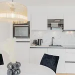 Animea & Appartements-ossiacher Annenheim