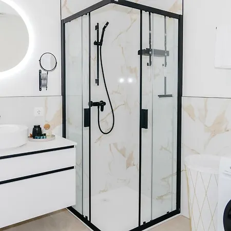 Animea & Appartements-ossiacher