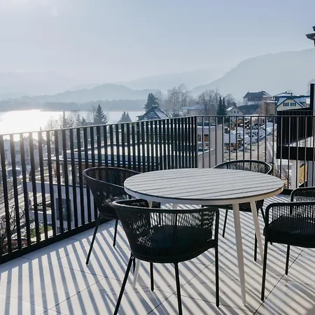 Animea & Appartements-ossiacher