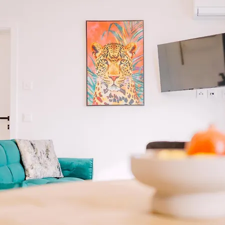 Animea & Appartements-ossiacher *