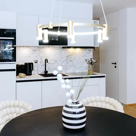 Animea & Appartements-ossiacher Apartamento Annenheim