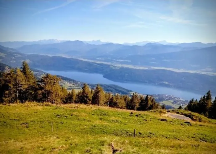 Animea & Appartements-ossiacher *