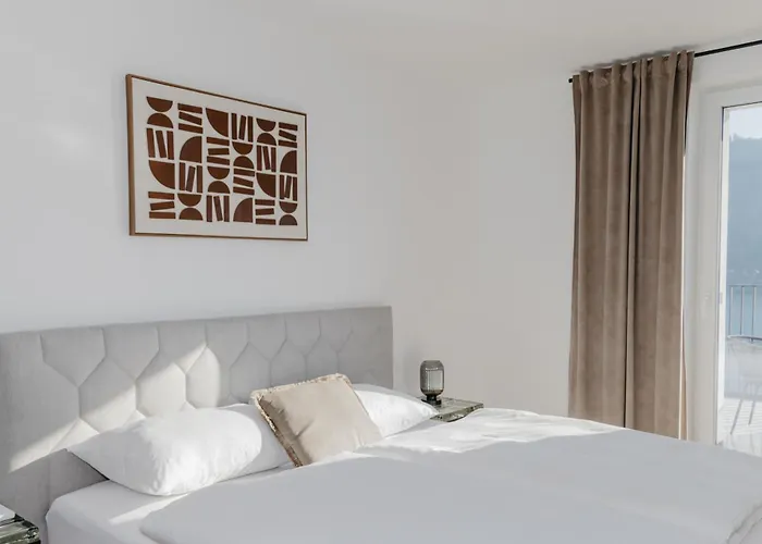 Animea & Appartements-ossiacher *