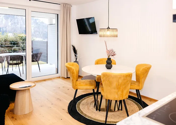 Animea & Appartements-ossiacher *