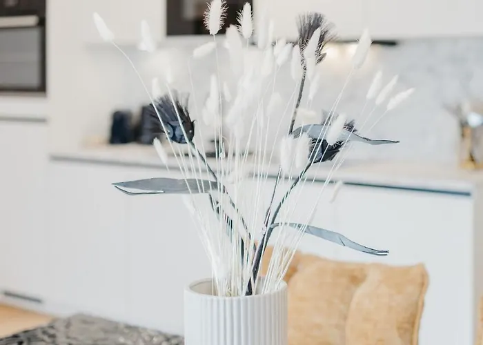 Animea & Appartements-ossiacher